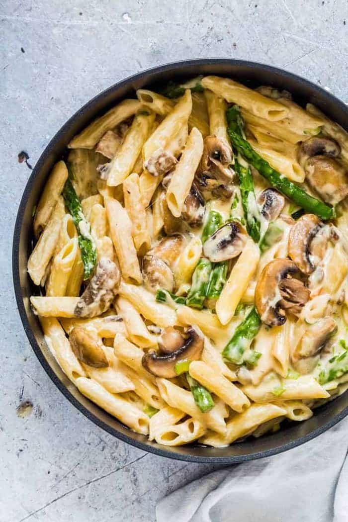 Ostara Recipes and Foods - Asparagus and Mushroom Pasta