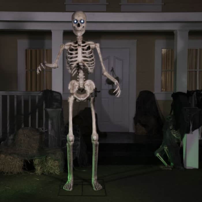 Best Halloween Decor 2023 - 8 Foot Tall Animated Skeleton
